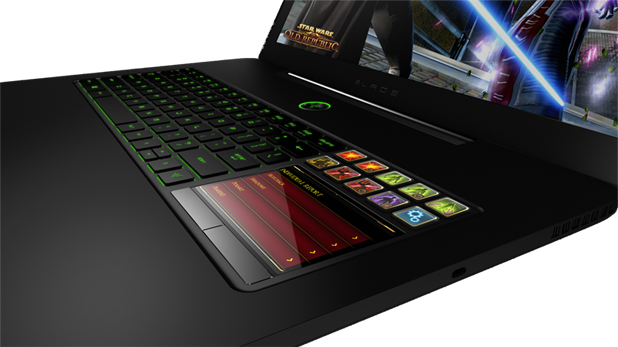 razer-blad-side-view